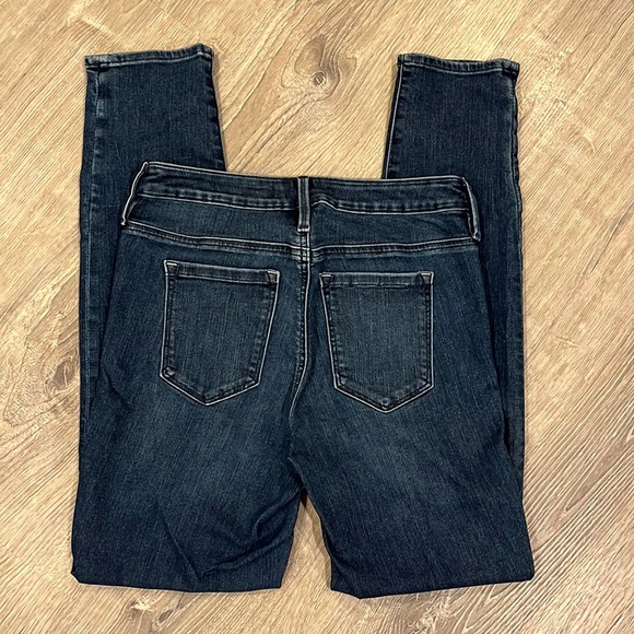 Athleta Sculptek Performance Skinny Dark Wash Jeans Sz 2 - Picture 6 of 11